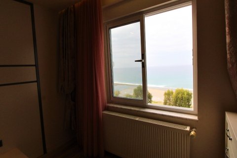 آپارتمان در Tosmur،  Alanya ، ترکیه 3 خوابه ، 165 متر مربع.  شماره 214874 - 23