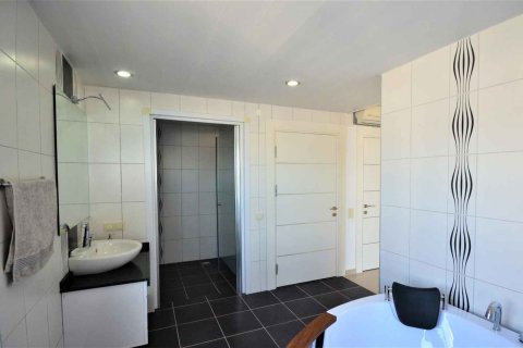 Продажа квартиры  в Тосмуре, Аланье, Анталье, Турция 3+1, 300м2, №215274 – фото 5