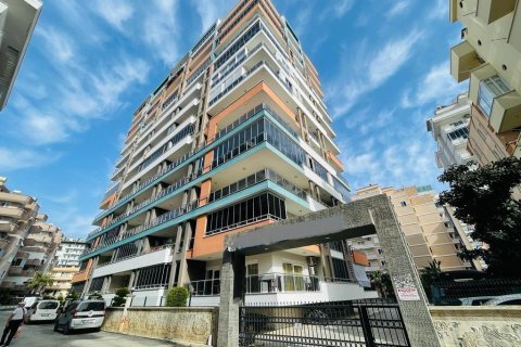 3+1 Takleilighet  i Mahmutlar, Antalya, Tyrkia Nr. 230109