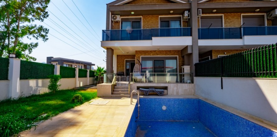 5+1 Villa  i Antalya, Tyrkia Nr. 224348