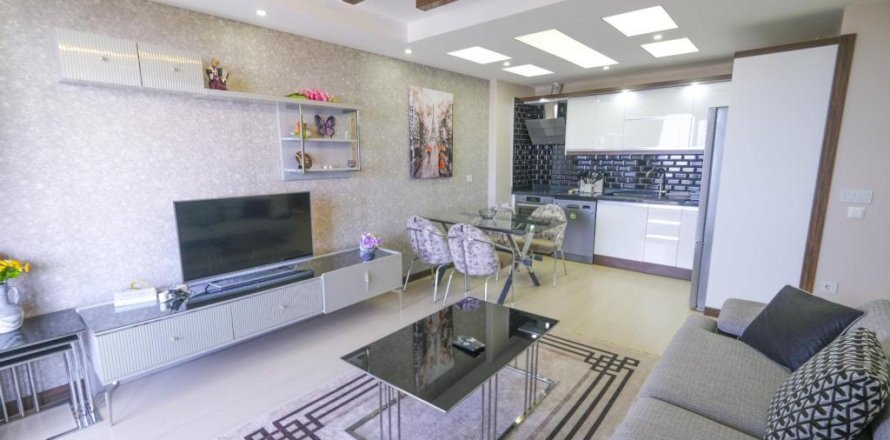 آپارتمان در  Mahmutlar ، ترکیه 65 متر مربع.  شماره 213066