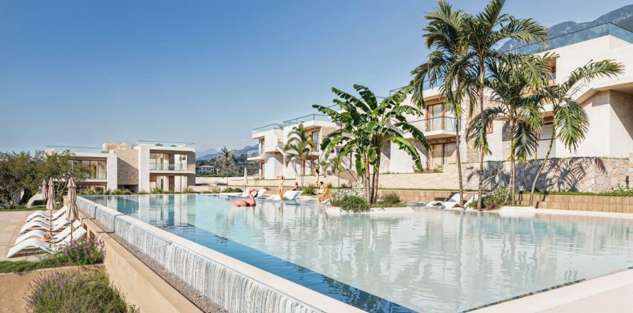 Apartment  in Girne, Northern Cyprus No. 216082