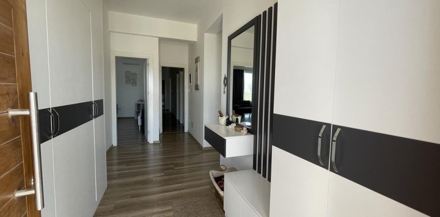 4+1 Villa  i Famagusta,  Nr. 214628