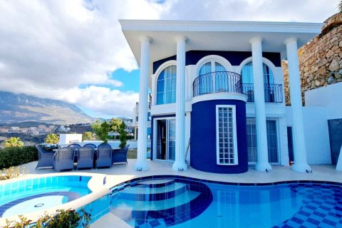 Продажа виллы  в Каргыджаке, Аланье, Анталье, Турция 4+1, 300.0м2, №213284 – фото 21