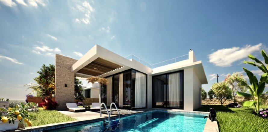 2+1 Villa  in Girne, Northern Cyprus No. 211797