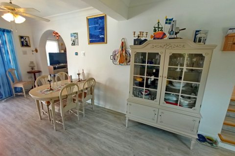 Продажа виллы  в Гирне, Северный Кипр 4+1, 130м2, №211792 – фото 12