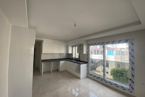1+1 Apartment  in Tomuk, Mersin, Turkey No. 230923