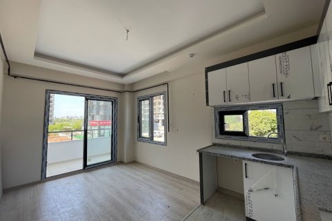 1+1 Apartment  in Mersin, Turkey No. 230924