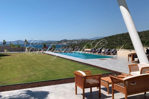 4+1 Villa in Bodrum, Mugla, Türkei Nr. 227328 - 16