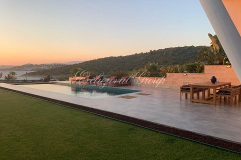 4+1 Villa in Bodrum, Mugla, Türkei Nr. 227328 - 17