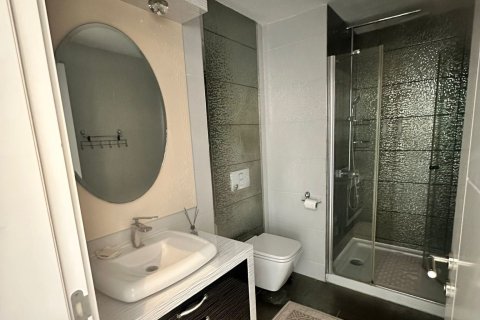 Аренда квартиры  в Аланье, Анталье, Турция 1+1, 70м2, №216685 – фото 13