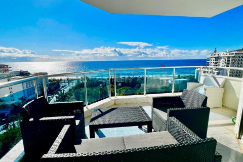 2+1 Apartment in Mahmutlar, Antalya, Turkey No. 219322