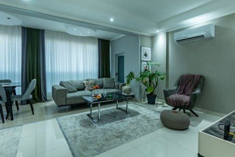 2+1 Apartment  in Alanya, Antalya, Turkey No. 219320