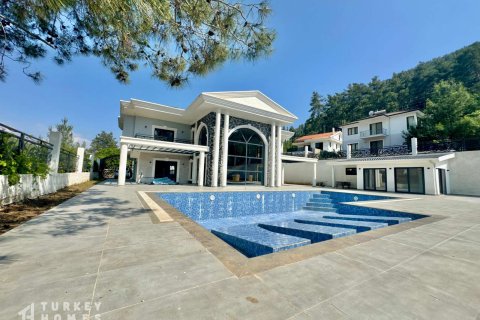 Villa 4+1 Üzümlü, Erzincan, Türkiye №233050 - 2