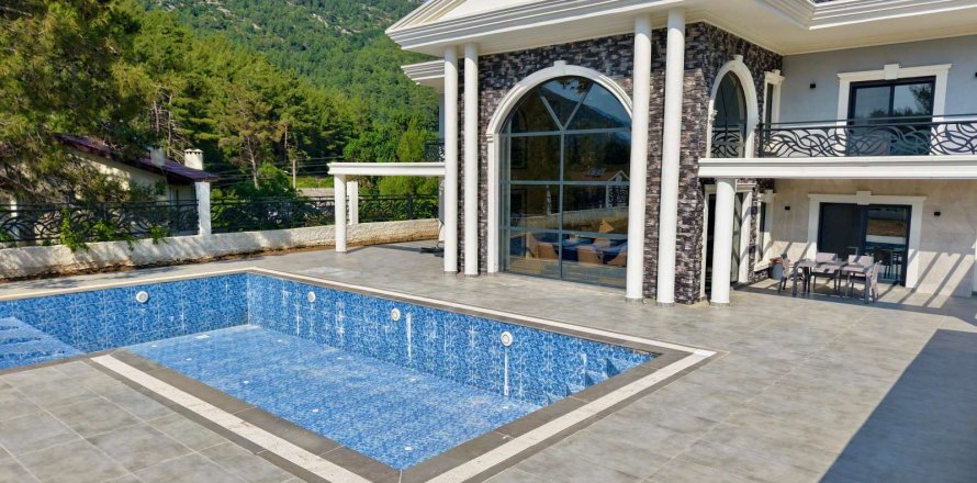 Villa 4+1 Üzümlü, Erzincan, Türkiye №233050