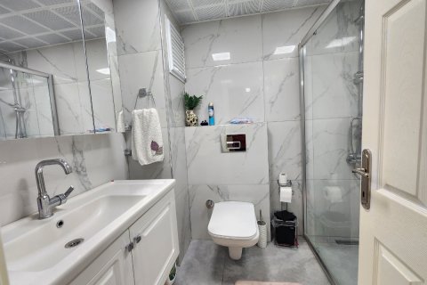 آپارتمان در  Antalya ، ترکیه 2 خوابه ، 87 متر مربع.  شماره 213030 - 11