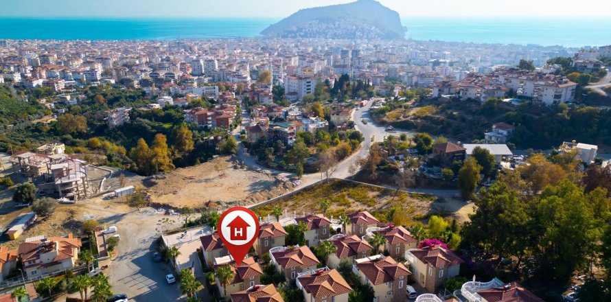 3+1 Villa  in Alanya, Antalya, Türkei Nr. 224422