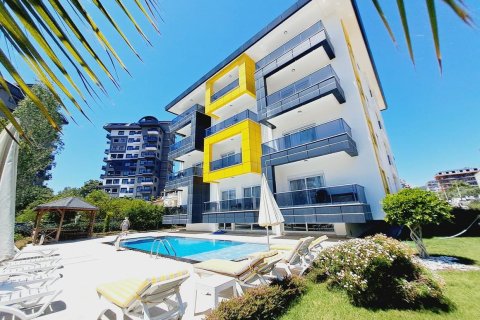 1+1 Apartment  in Avsallar, Antalya, Turkey No. 230474