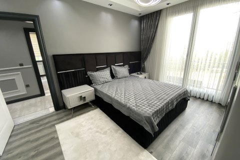 Продажа квартиры  в Стамбуле, Турция 3+2, 240м2, №218389 – фото 6