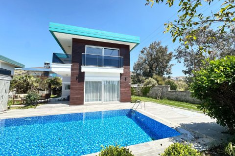 Villa  4+1  Alanya, Antalya, Türkiye №218672
