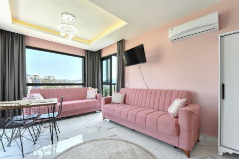 Leilighet  i Mahmutlar, Antalya, Tyrkia Nr. 212860 - 1