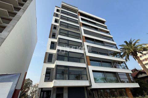 Продажа квартиры  в Измире, Турция 3+1, 145м2, №212865 – фото 2