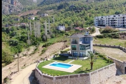 ویلا در  Antalya ، ترکیه 3 خوابه ، 235 متر مربع.  شماره 222848 - 17