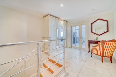 Продажа квартиры  в Аланье, Анталье, Турция 3+1, 306м2, №223746 – фото 18