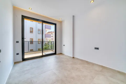 Продажа квартиры  в Аланье, Анталье, Турция 1+1, 60м2, №223744 – фото 7