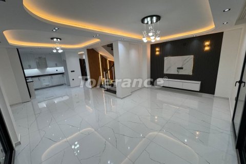 Продажа виллы  в Мерсине, Турция 3+1, 175м2, №219714 – фото 8