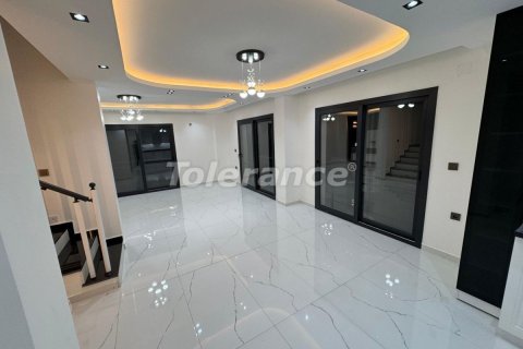 Продажа виллы  в Мерсине, Турция 3+1, 175м2, №219714 – фото 11