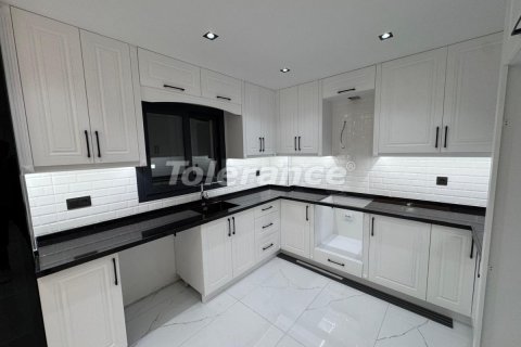 Продажа виллы  в Мерсине, Турция 3+1, 175м2, №219714 – фото 6