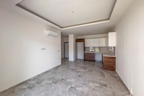 Apartment for sale  in Avsallar, Antalya, Turkey, 1 bedroom, 75m2, No. 217558 – photo 3