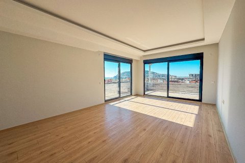 4+1 Leilighet  i Oba, Antalya, Tyrkia Nr. 217559 - 2