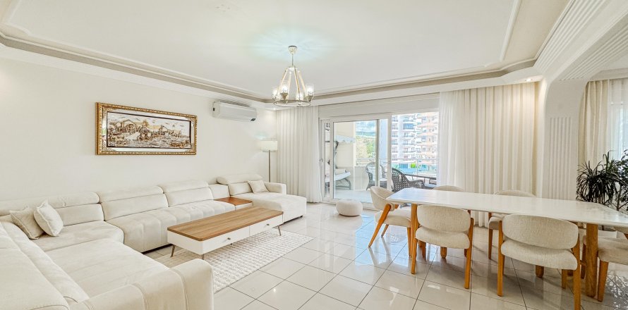 2+1 Leilighet  i Mahmutlar, Antalya, Tyrkia Nr. 217550