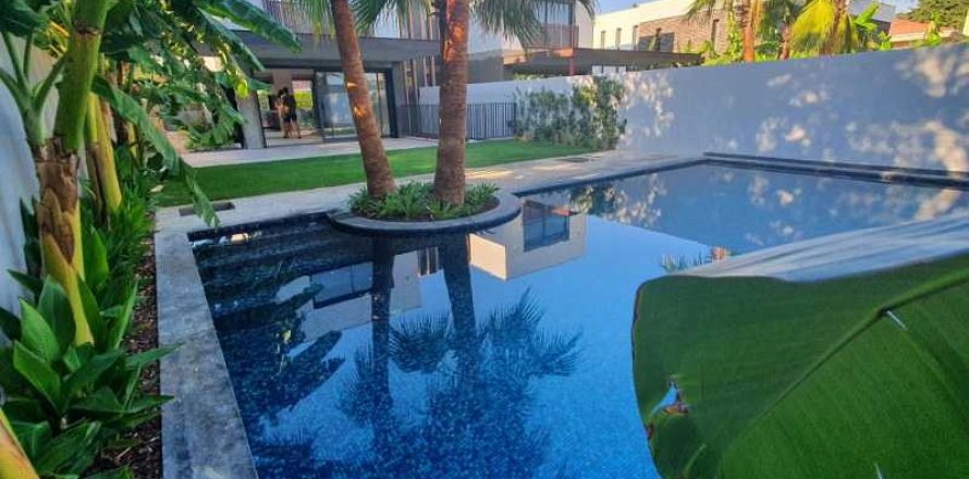 Villa  5+1  Alaçatı, İzmir, Türkiye №234257