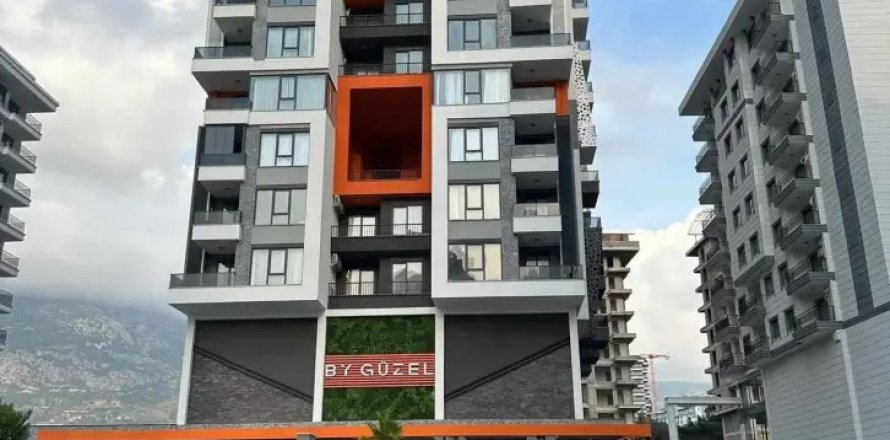 2+1 Wohnung  in Mahmutlar, Antalya, Türkei Nr. 232132