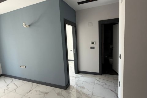 2+1 Wohnung  in Mahmutlar, Antalya, Türkei Nr. 232132 - 11