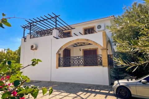 Lägenhet  i Esentepe, Girne,  Nr. 232129 - 20