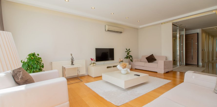 4+1 Lägenhet  i Antalya, Turkiet Nr. 217261