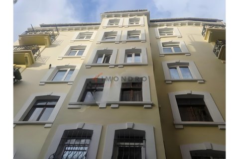 Daire  2+1  Beyoğlu, İstanbul, Türkiye №217263