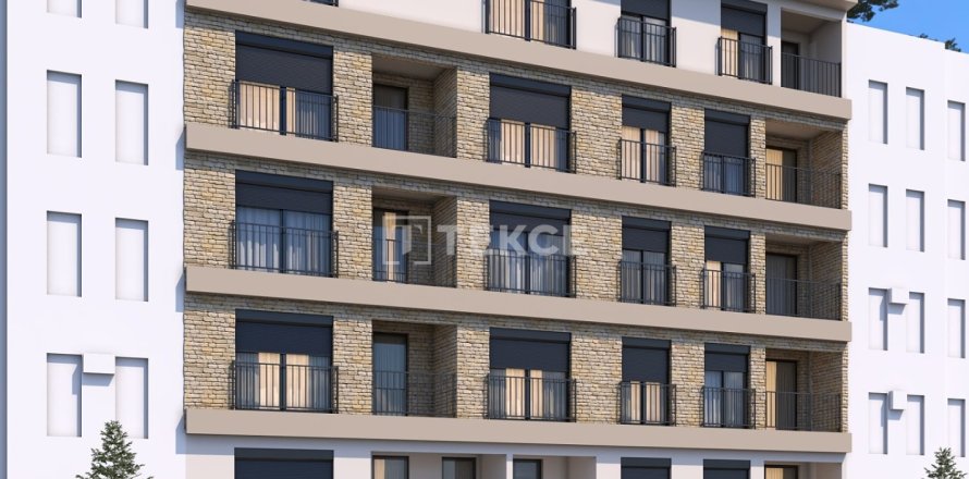 Daire  2+1  İstanbul, Türkiye №232141