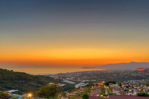 Продажа виллы  в Каргыджаке, Аланье, Анталье, Турция 4+1, 300.0м2, №213733 – фото 11