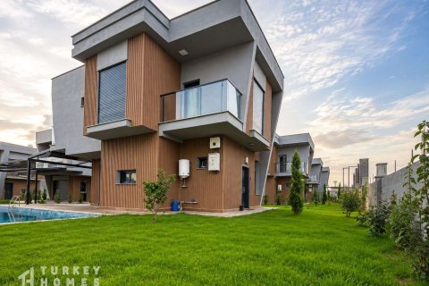 3+1 Villa  i Kusadasi, Aydin, Tyrkia Nr. 233211 - 4