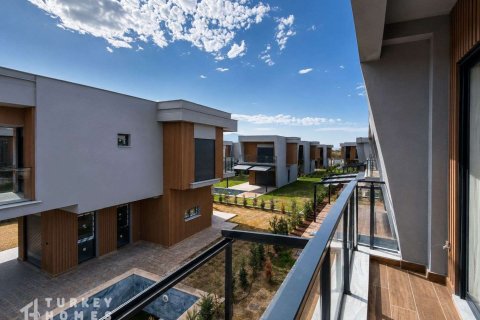 3+1 Villa  i Kusadasi, Aydin, Tyrkia Nr. 233211 - 17