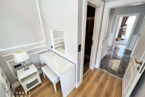 3+1 Villa i Kusadasi, Aydin, Tyrkia Nr. 233212 - 17