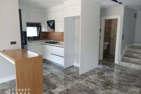 3+1 Villa i Kusadasi, Aydin, Tyrkia Nr. 233212 - 8