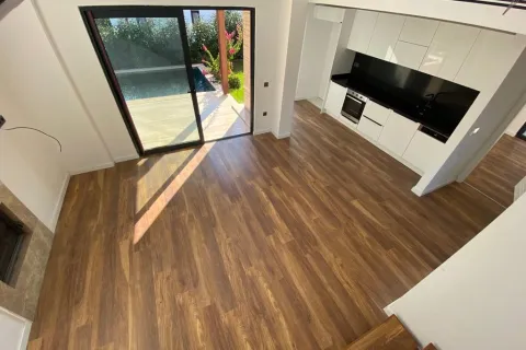 آپارتمان در  Beldibi ، ترکیه 3 خوابه ، 300 متر مربع.  شماره 223837 - 11