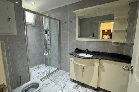 2+1 Wohnung in Tosmur, Alanya, Antalya, Türkei Nr. 215595 - 22