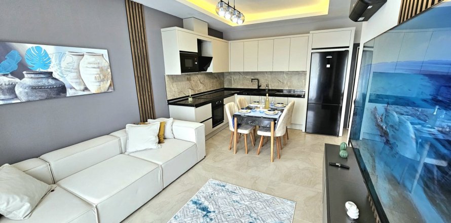 Квартира  1+1 в Махмутларе, Анталья, Турция №215598